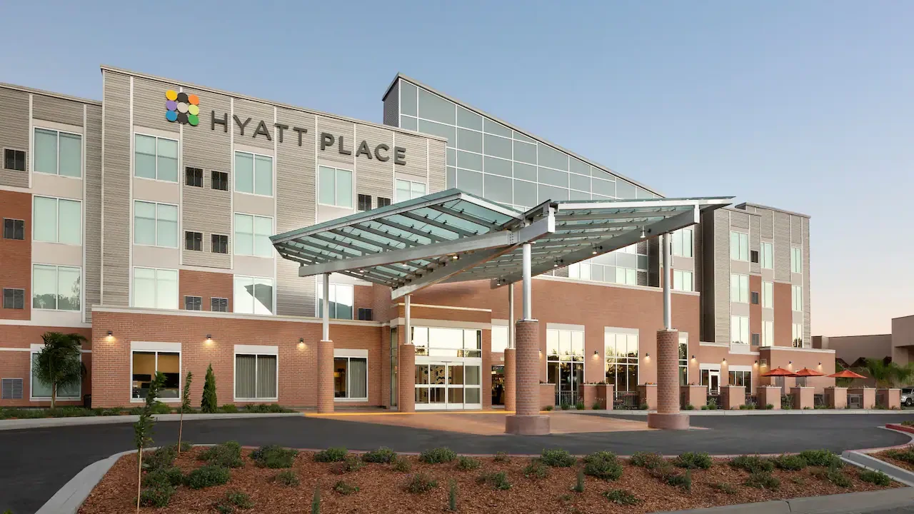 Hyatt Place Vacaville — exterior