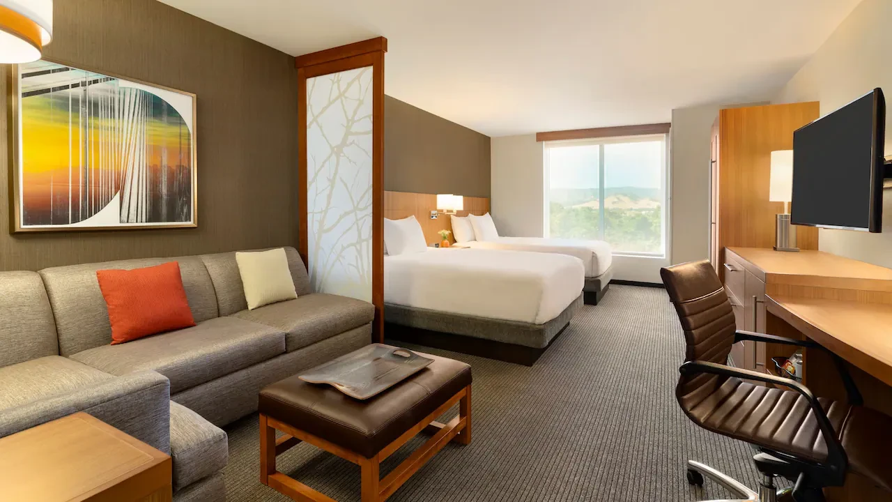 Hyatt Place Vacaville — guest room